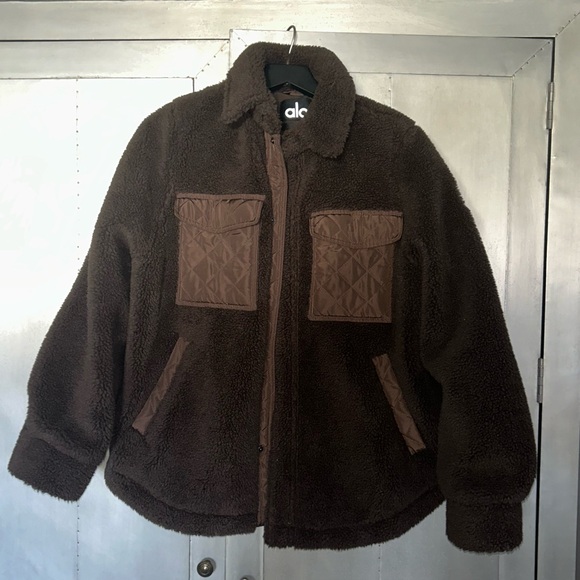 alo sherpa edge shacket - Picture 2 of 5